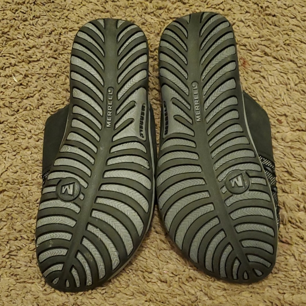 Merrell Sandals - Picture 2 of 4